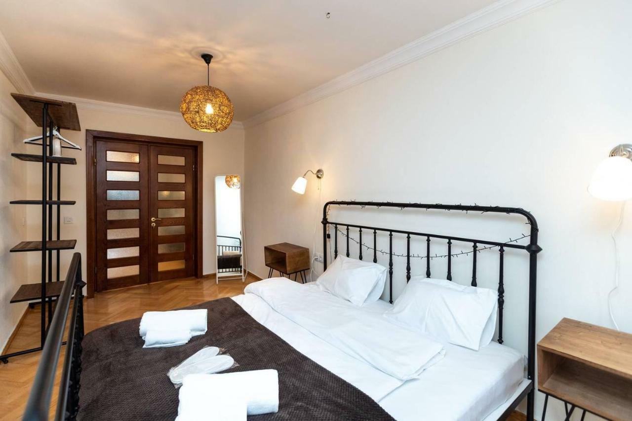 Wehost Cosy Apartment Tbilisi Esterno foto